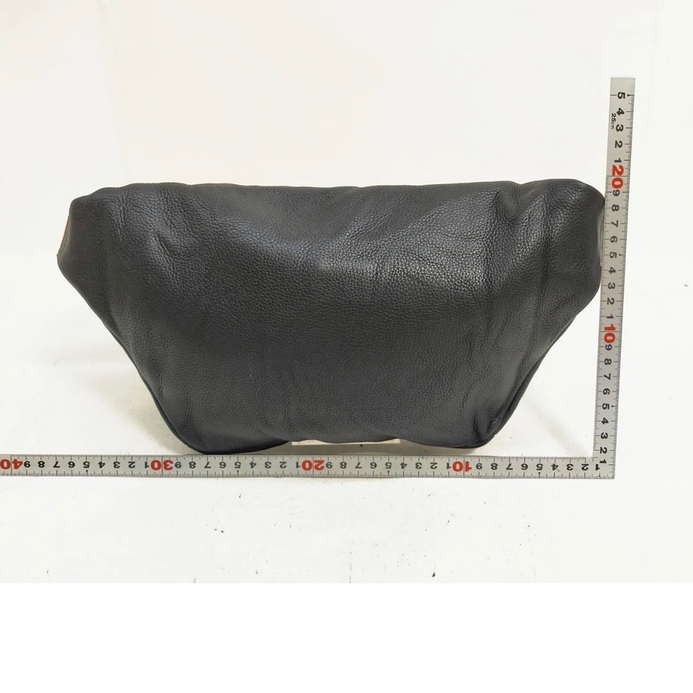 Gucci Leather Waist Pouch (Bum Bag) - Picture 2 of 6